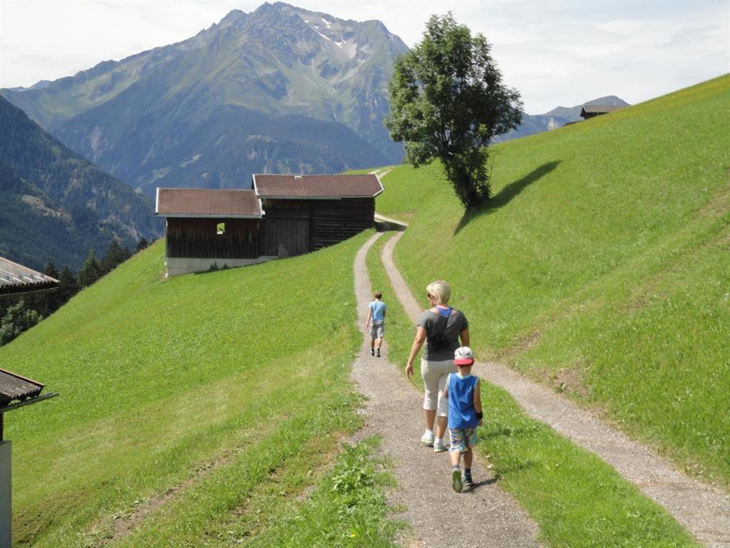Landhaus Gredler Mayrhofen Exterior photo